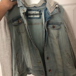 Hooded Jean Jacket with gray sleeves